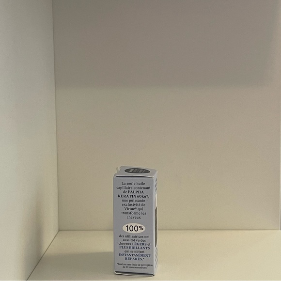 Virtue - Hydrating & Heat Protectant Healing Hair Oil - Picture 4 of 7